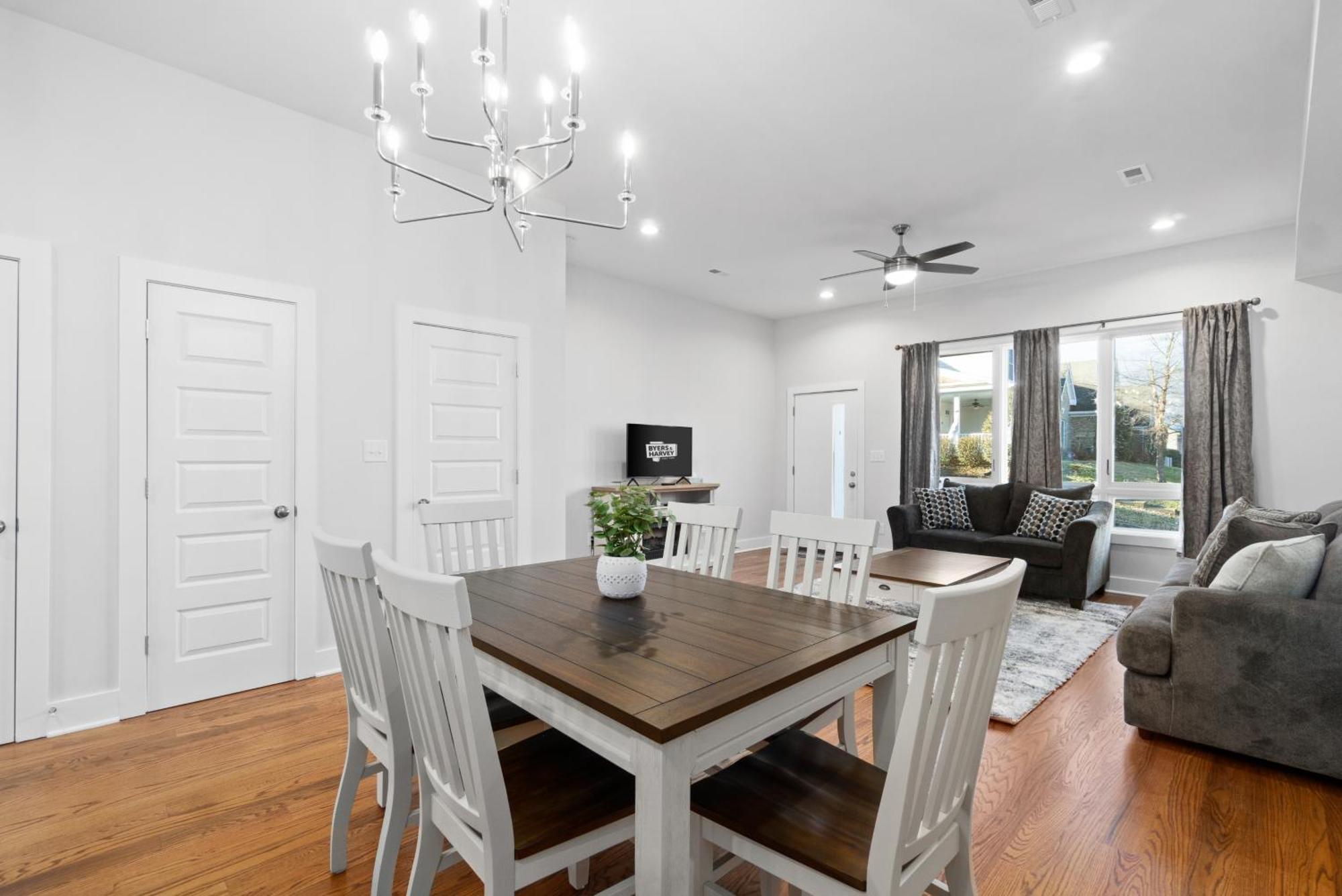 Villa Rebecca'S Downtown Luxury Living Clarksville Exterior foto